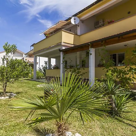 Apartamento Ivica *