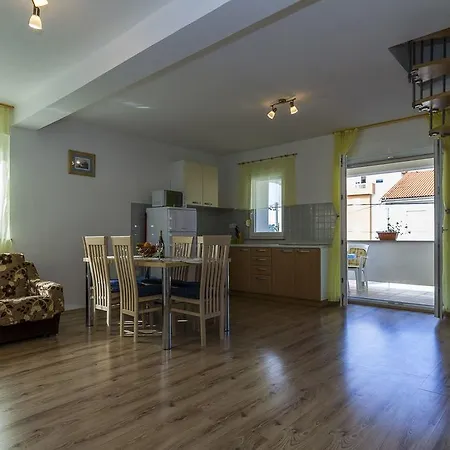 Apartment Ivica