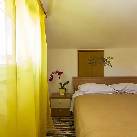 Ivica Apartment